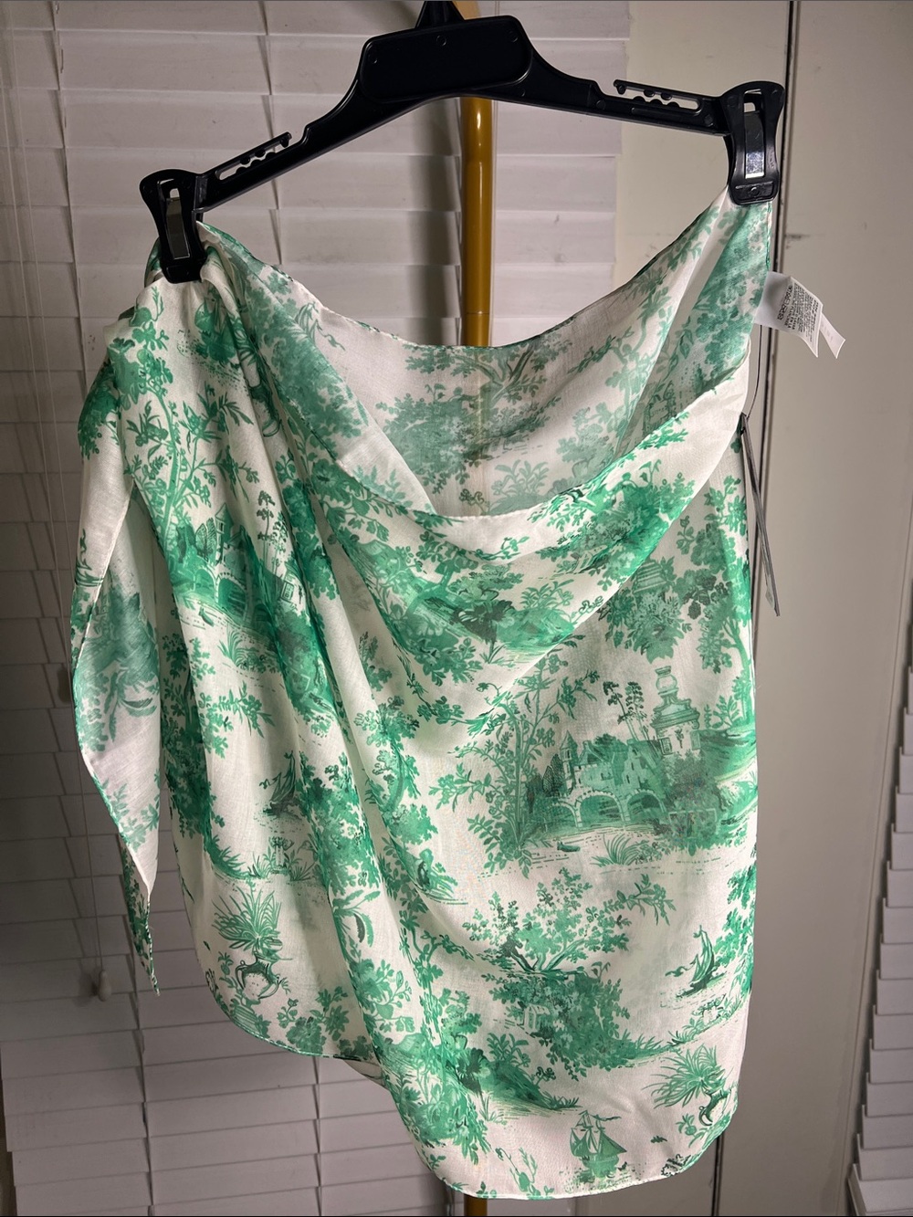 Gianni Bini White and Green Toile Sarong (Bathing Suit Bottom Cover up)